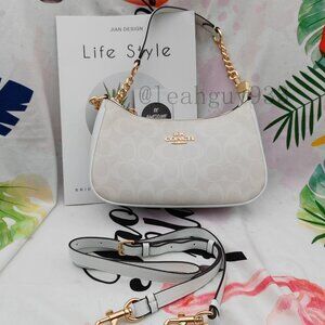 COACH Teri Shoulder Bag white